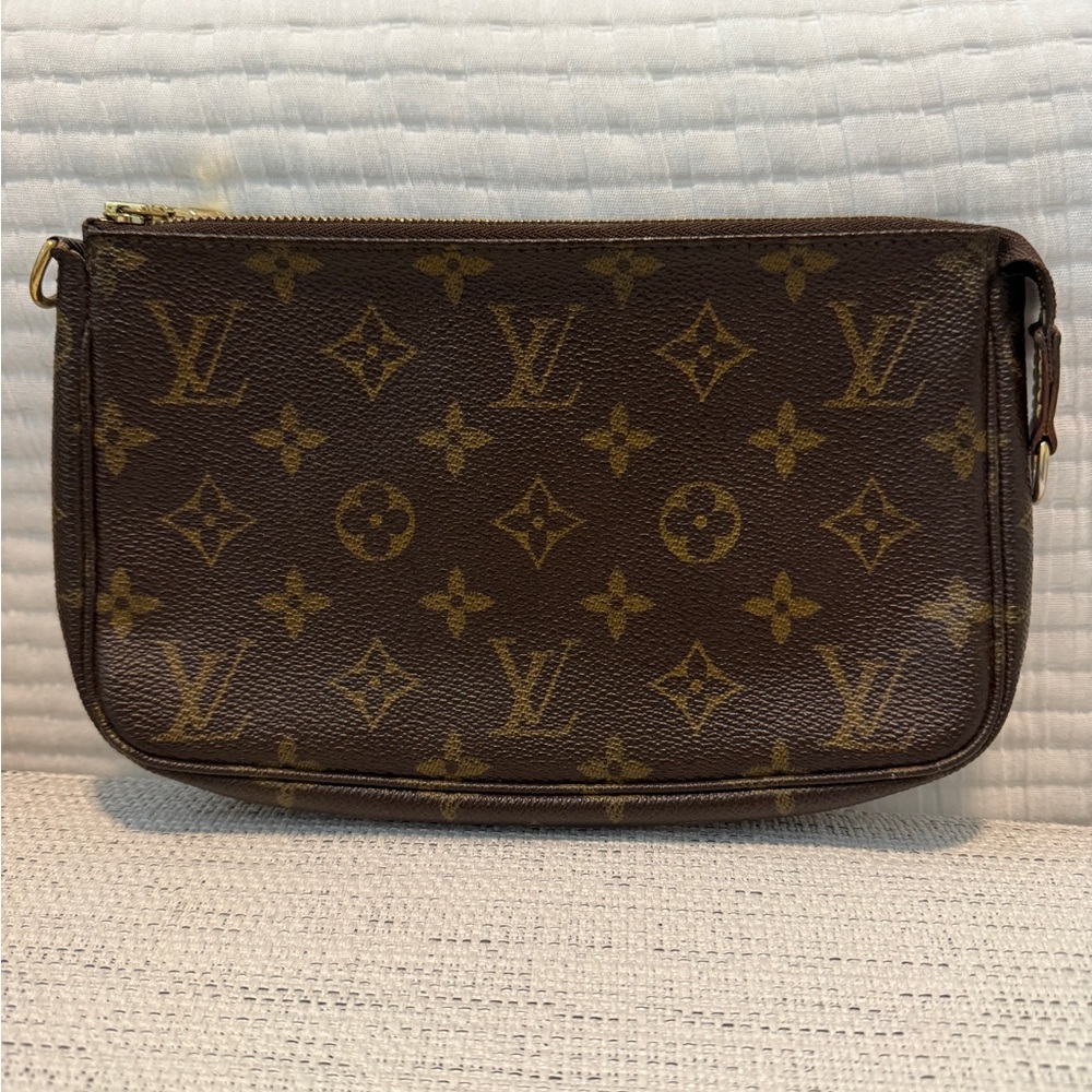 Louis Vuitton Brown Monogram Pochette - Authentic - No Strap